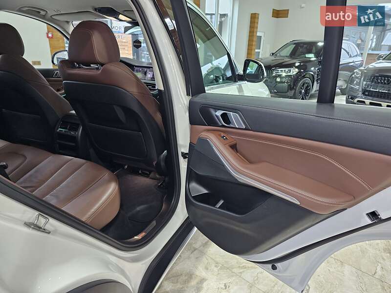 Позашляховик / Кросовер BMW X5 2019 в Коломиї