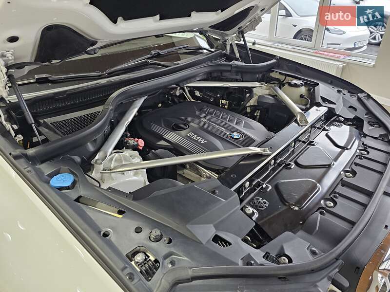Позашляховик / Кросовер BMW X5 2019 в Коломиї