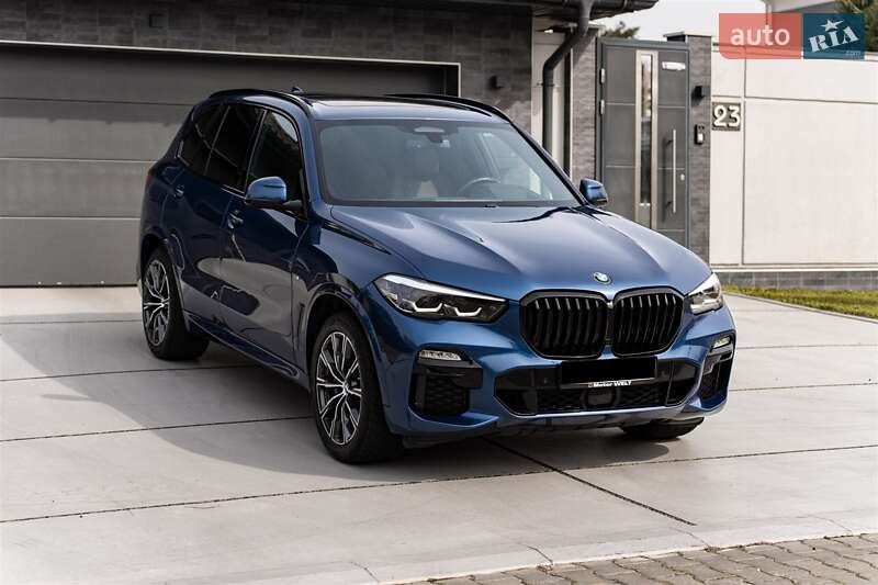 Позашляховик / Кросовер BMW X5 2019 в 