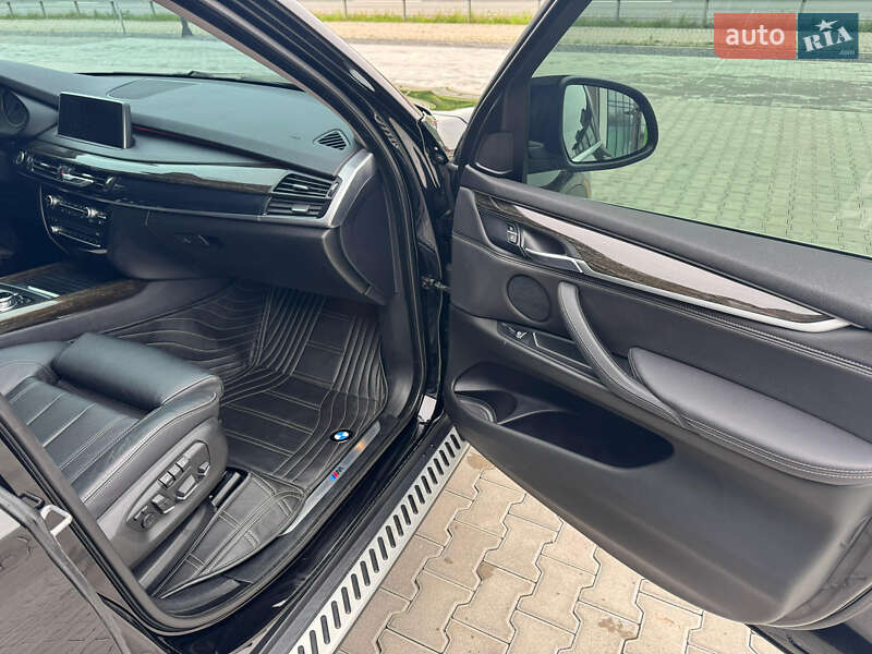 Позашляховик / Кросовер BMW X5 2014 в Києві