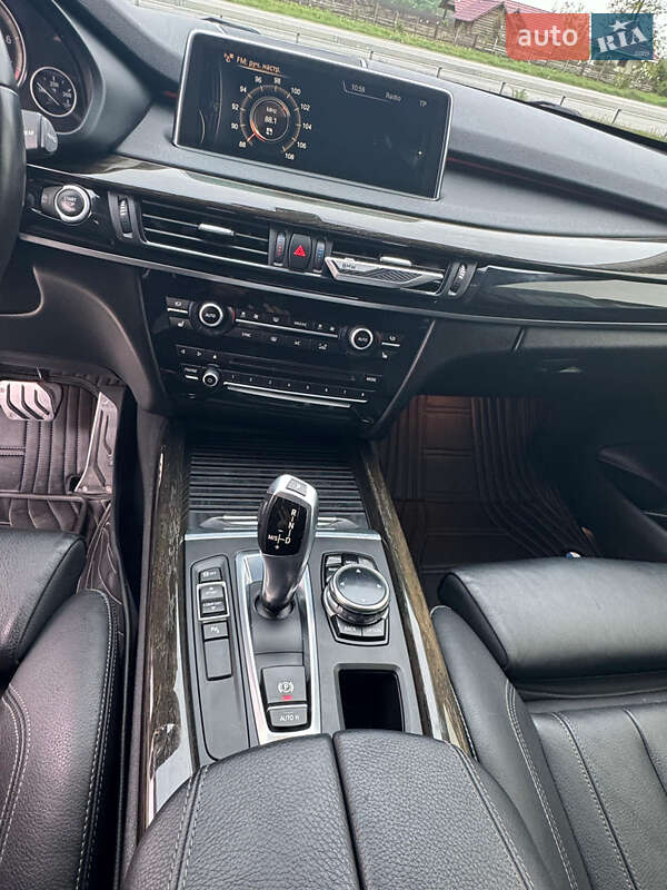 Позашляховик / Кросовер BMW X5 2014 в Києві