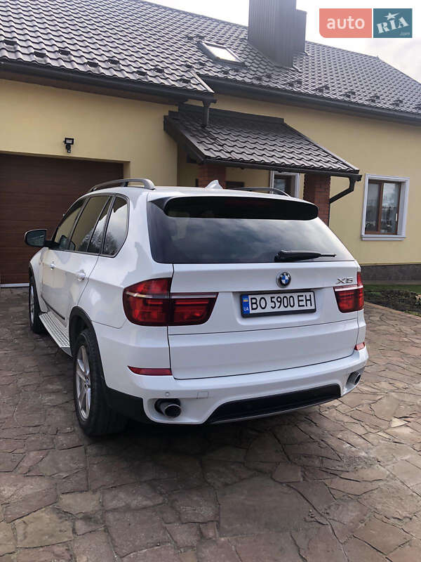 Внедорожник / Кроссовер BMW X5 2011 в Тернополе