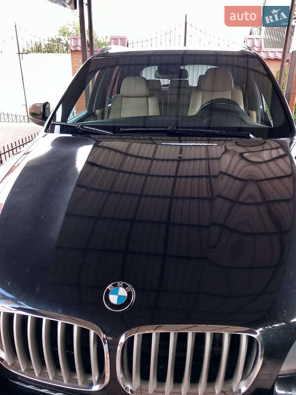 Позашляховик / Кросовер BMW X5 2010 в Ізмаїлі