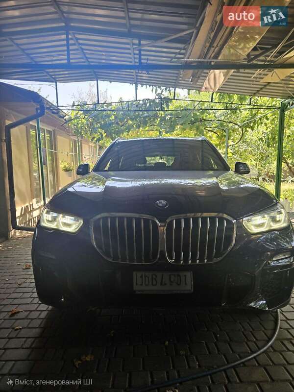 Позашляховик / Кросовер BMW X5 2019 в 
