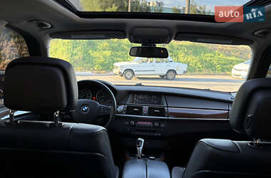 Внедорожник / Кроссовер BMW X5 2011 в 
