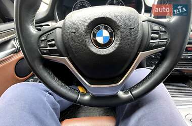 Позашляховик / Кросовер BMW X5 2015 в 