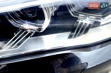 Позашляховик / Кросовер BMW X5 2015 в 