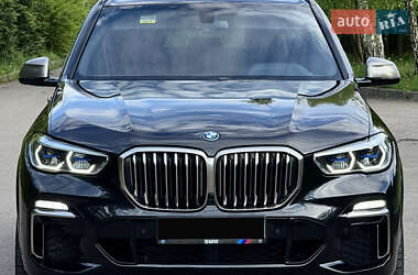 Внедорожник / Кроссовер BMW X5 2019 в 