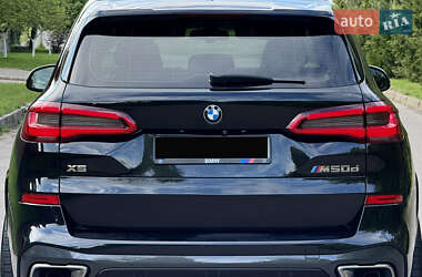 Внедорожник / Кроссовер BMW X5 2019 в 