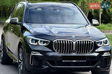 Внедорожник / Кроссовер BMW X5 2019 в 