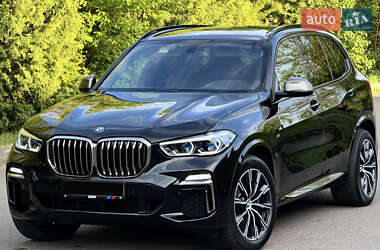 Внедорожник / Кроссовер BMW X5 2019 в 