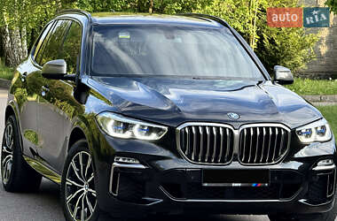 Внедорожник / Кроссовер BMW X5 2019 в 