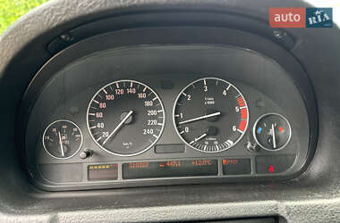 Внедорожник / Кроссовер BMW X5 2005 в 