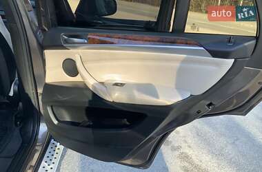 Внедорожник / Кроссовер BMW X5 2011 в 