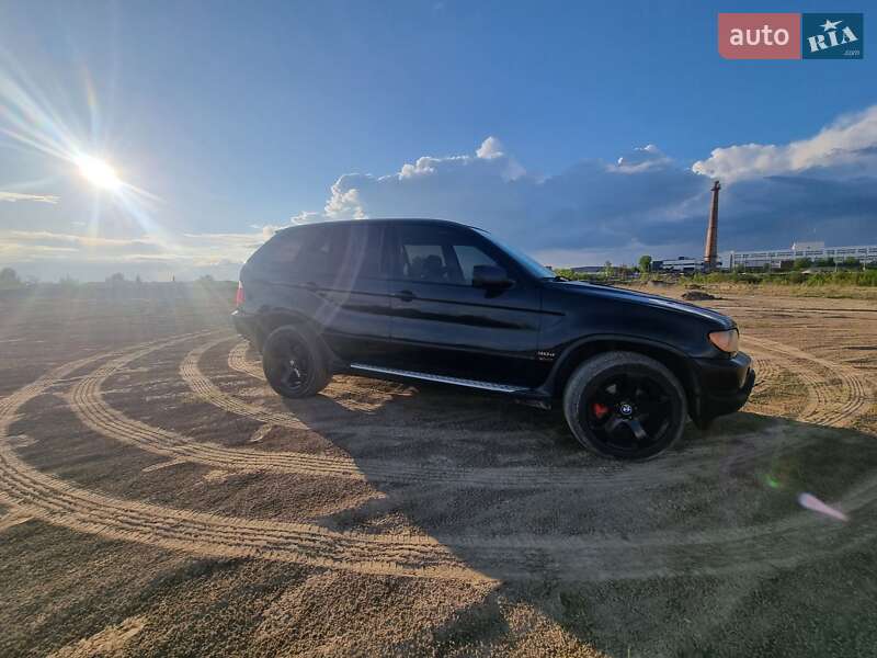 Внедорожник / Кроссовер BMW X5 2002 в Ровно