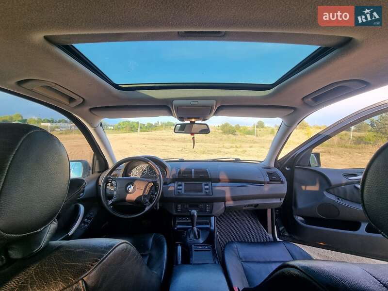 Внедорожник / Кроссовер BMW X5 2002 в Ровно