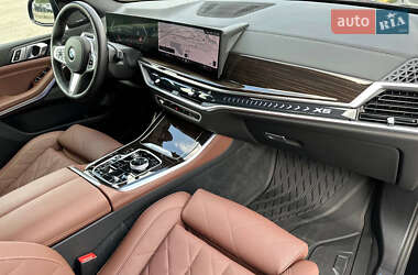 Внедорожник / Кроссовер BMW X5 2023 в 