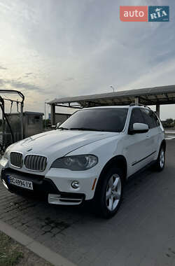 Позашляховик / Кросовер BMW X5 2010 в 
