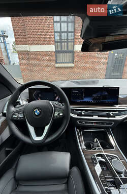 Позашляховик / Кросовер BMW X5 2024 в 