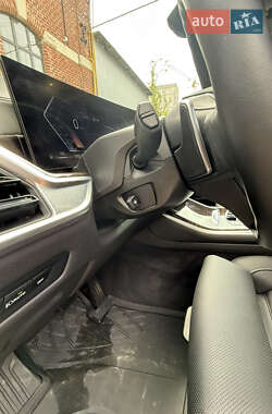 Позашляховик / Кросовер BMW X5 2024 в 