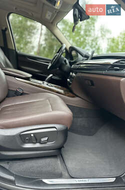 Внедорожник / Кроссовер BMW X5 2015 в 