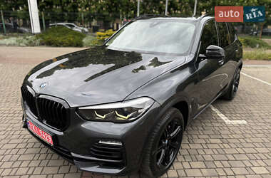 Позашляховик / Кросовер BMW X5 2019 в 
