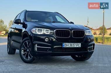 Внедорожник / Кроссовер BMW X5 2015 в 