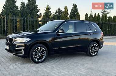 Внедорожник / Кроссовер BMW X5 2015 в 