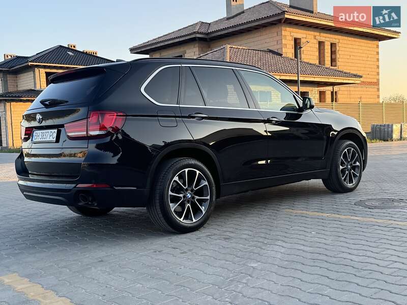 Позашляховик / Кросовер BMW X5 2015 в Одесі