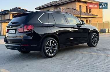 Внедорожник / Кроссовер BMW X5 2015 в 