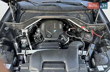 Внедорожник / Кроссовер BMW X5 2015 в 