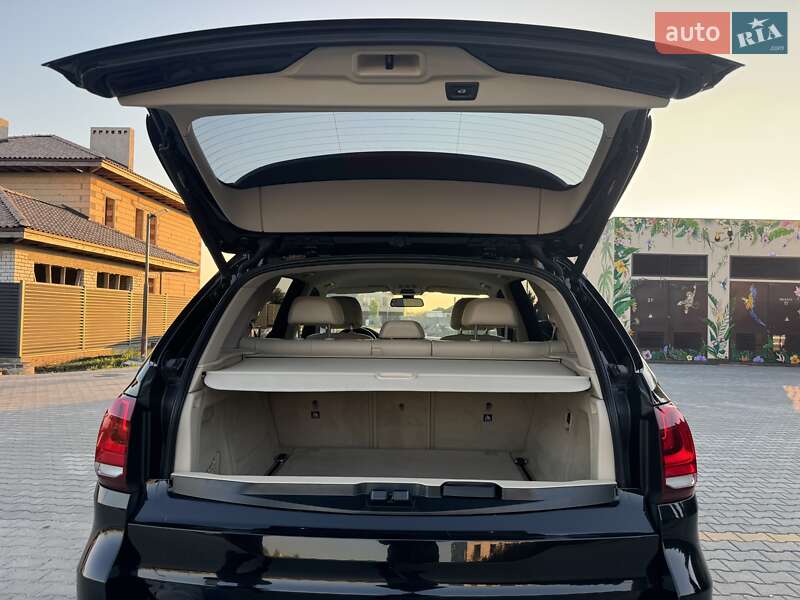 Позашляховик / Кросовер BMW X5 2015 в Одесі