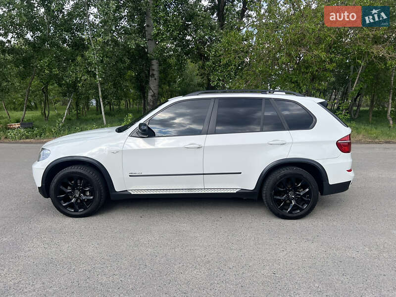 Внедорожник / Кроссовер BMW X5 2011 в Днепре