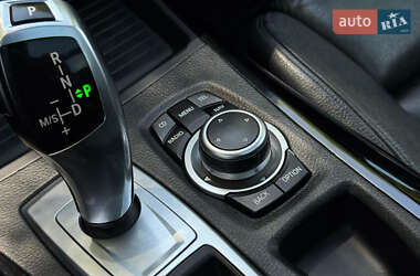 Позашляховик / Кросовер BMW X5 2010 в 