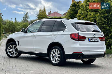 Позашляховик / Кросовер BMW X5 2015 в 