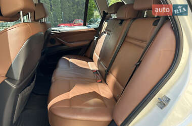 Внедорожник / Кроссовер BMW X5 2012 в 