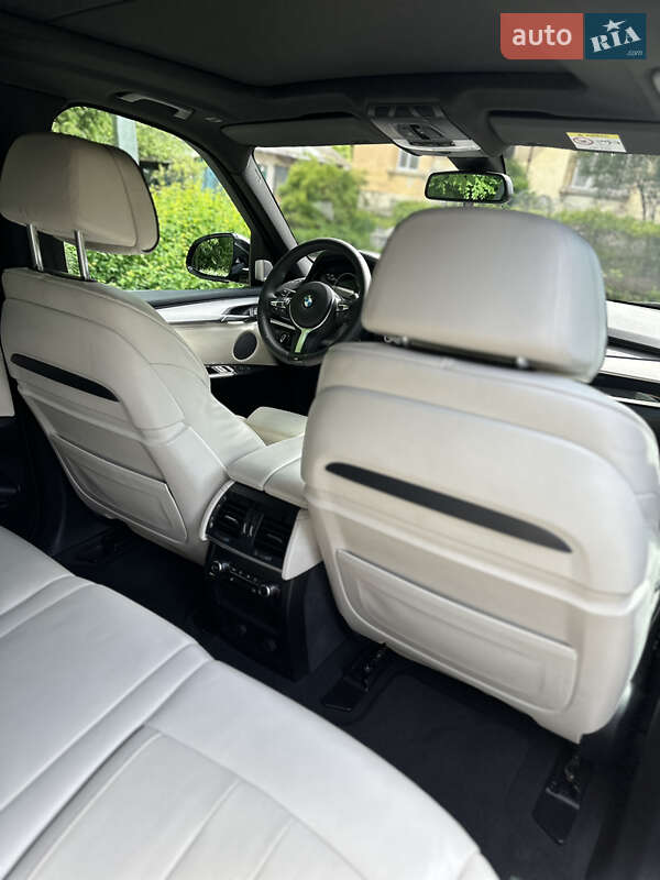 Внедорожник / Кроссовер BMW X5 2016 в Львове
