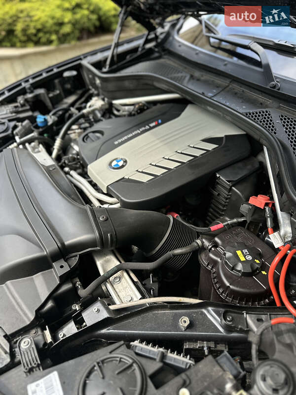 Внедорожник / Кроссовер BMW X5 2016 в Львове