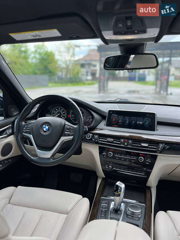 Внедорожник / Кроссовер BMW X5 2017 в Ивано-Франковске