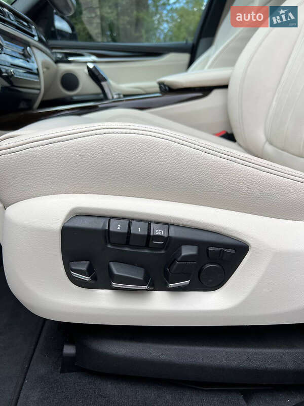 Внедорожник / Кроссовер BMW X5 2017 в Ивано-Франковске