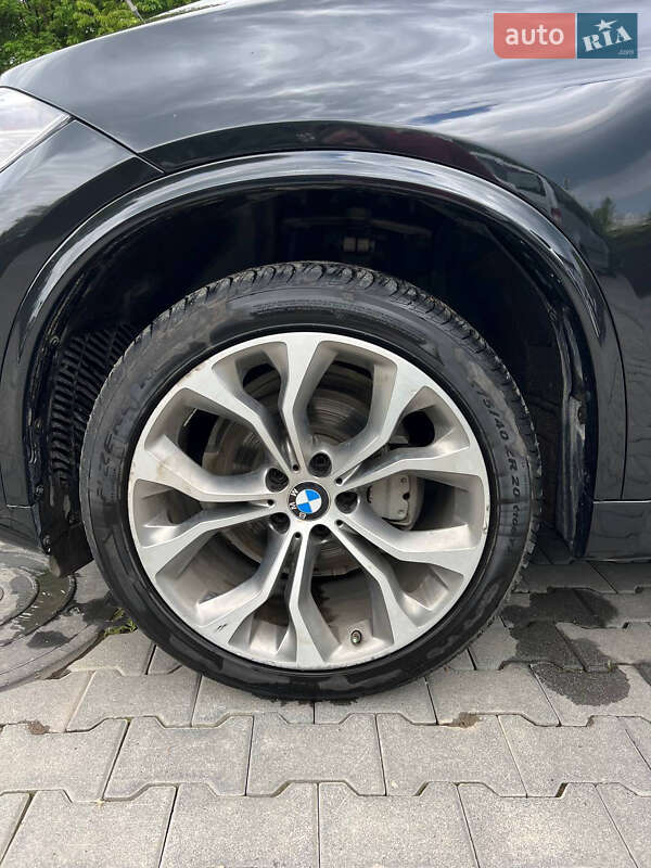 Внедорожник / Кроссовер BMW X5 2017 в Ивано-Франковске