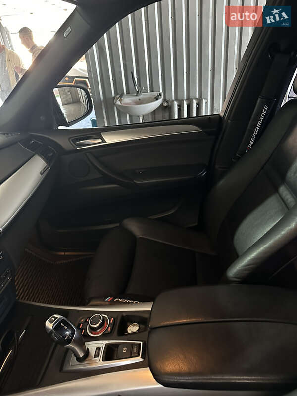 Позашляховик / Кросовер BMW X5 2011 в Вінниці