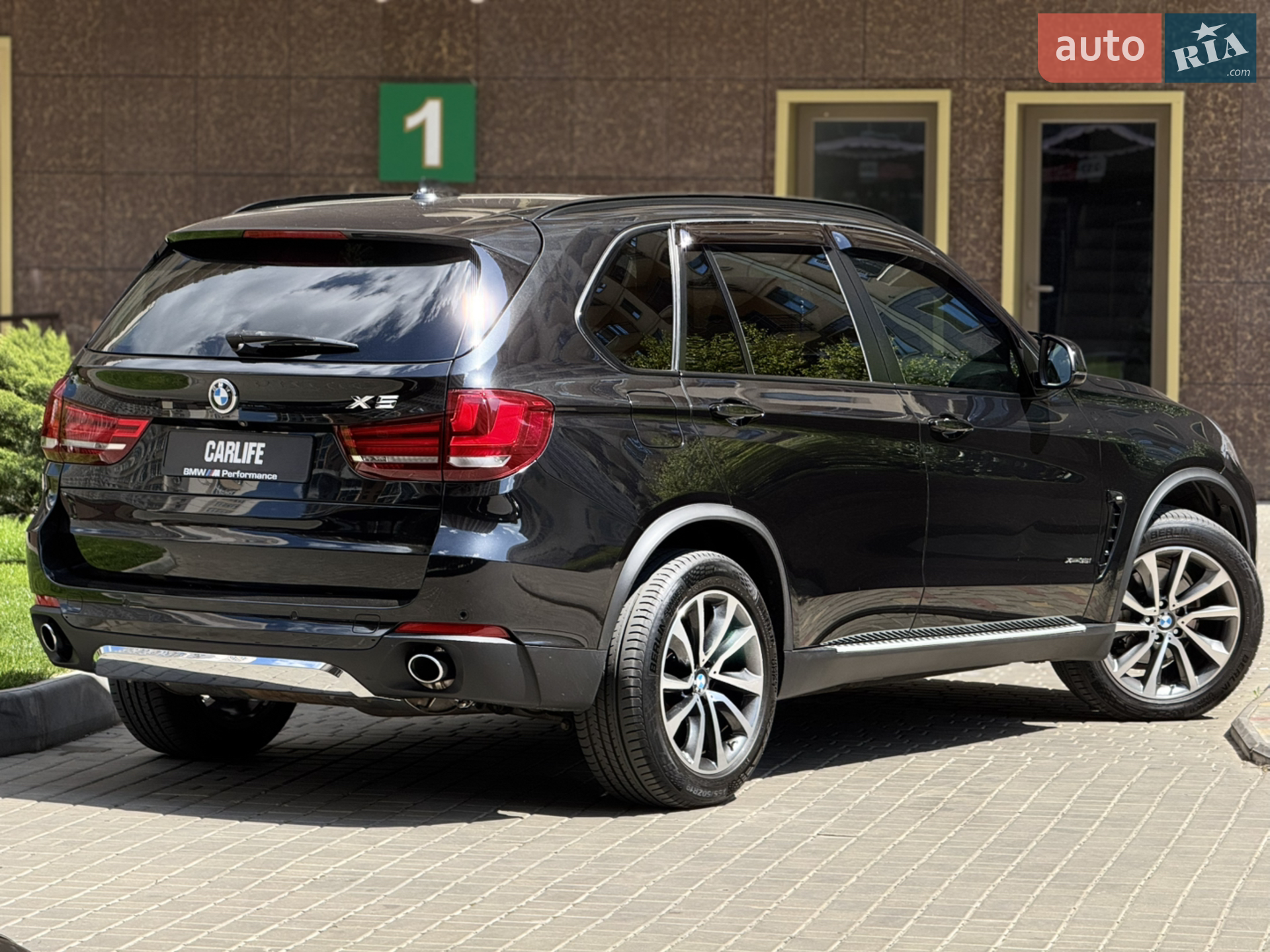 2015 BMW X5 - мініатюра 11