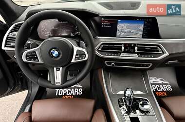 Позашляховик / Кросовер BMW X5 2021 в 