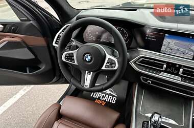 Позашляховик / Кросовер BMW X5 2021 в 