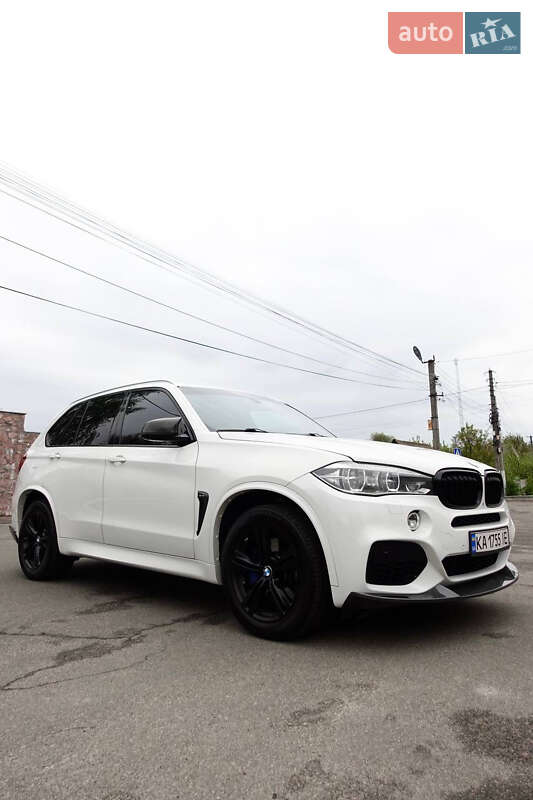 Позашляховик / Кросовер BMW X5 2015 в 
