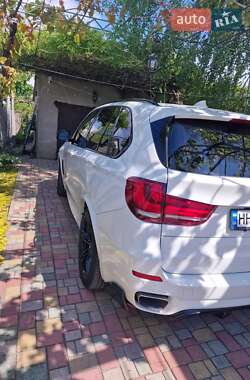 Позашляховик / Кросовер BMW X5 2018 в 