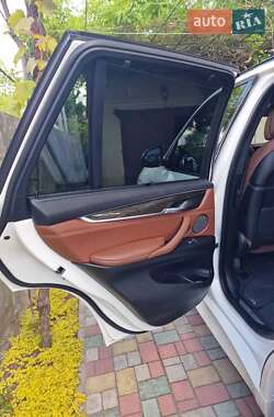 Позашляховик / Кросовер BMW X5 2018 в 