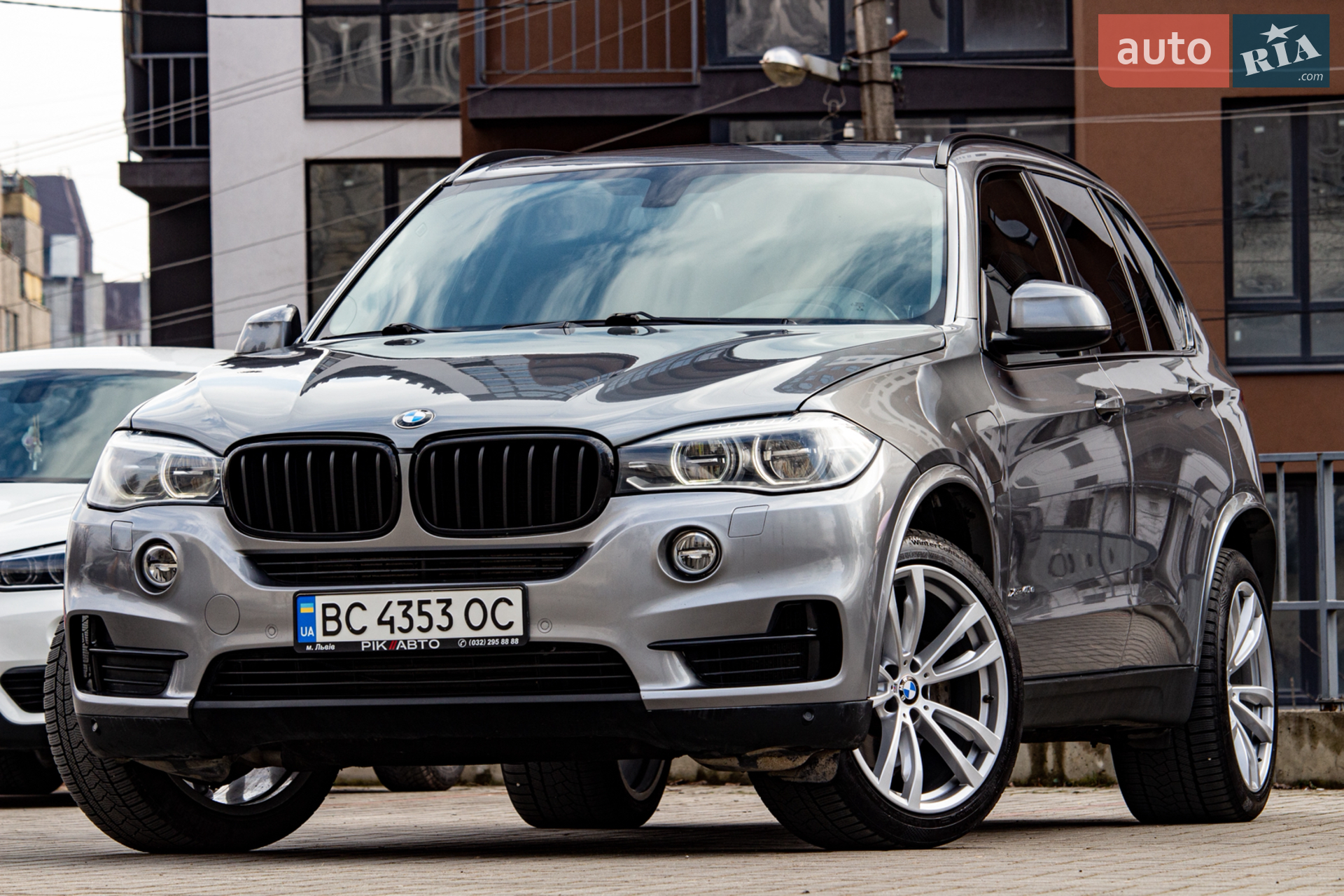 2016 BMW X5 - мініатюра 13