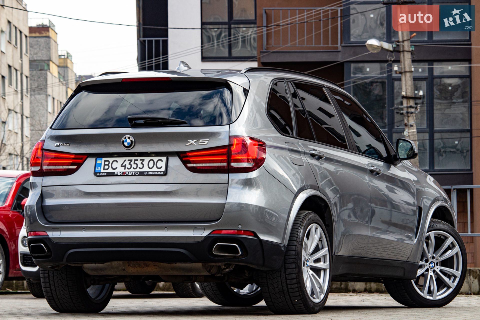2016 BMW X5 - мініатюра 26